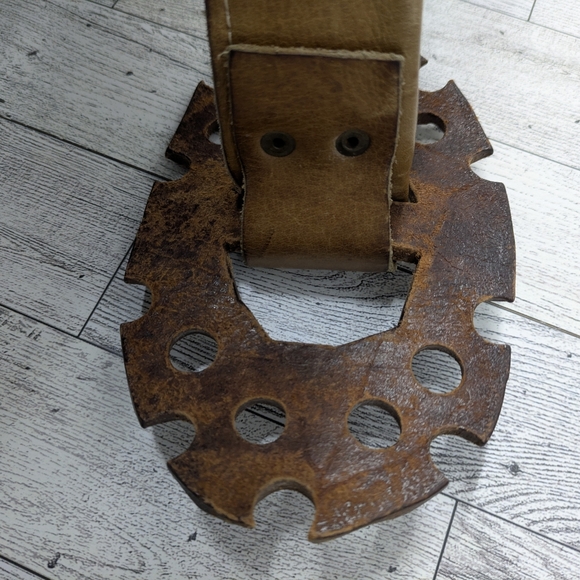 Brown Leather Belt with Unique Buckle - Picture 8 of 9